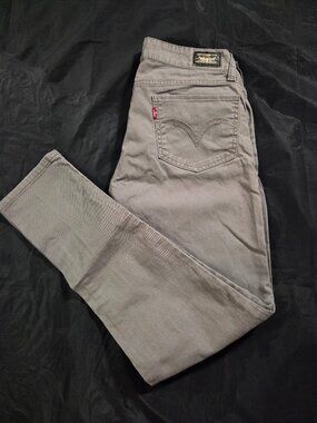 Levi's Jeans Women 535 Leggings Tan Size w28 x 27